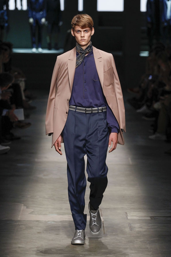 ermenegildo zegna,zegna,z,stefano pilati,rtw,bespoke,fashion designer,fashion,mode,collection,créateur,creator,élégance,italy,milan,florence,luxe,ready to wear,prêt à porter,suit,costume,luxury,trends,tendances,masculines,masculin,italie,italia,service,sur mesure,tailor made,tailor,fashion show,défilé,hommes,man,men,dandy,dandies,black tie,tie,menwsear,printemps,été,spring,summer,2015