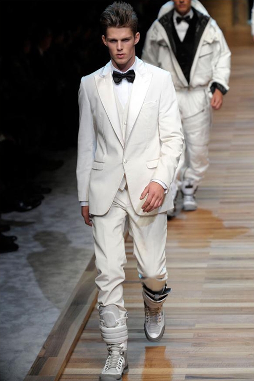 D&G - Andrew Thomas 04.JPG