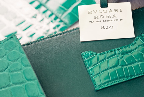 Bvlgari Icona 10 un sac star pour 130 ans d histoire Soblacktie