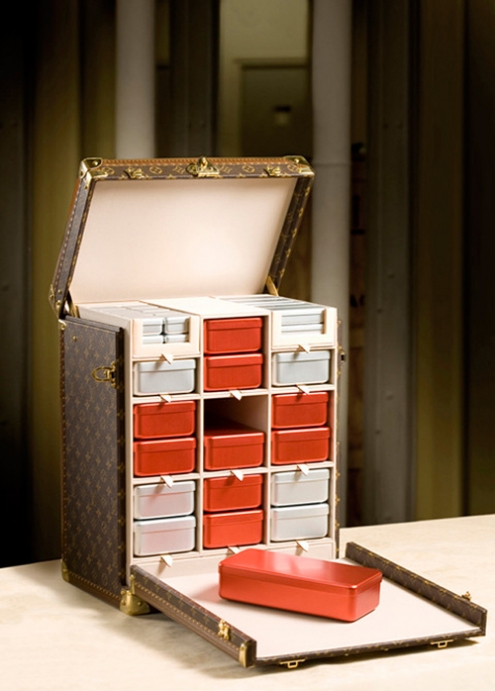 louis-vuitton-red-cross-monogram-medicine-box-2.jpg