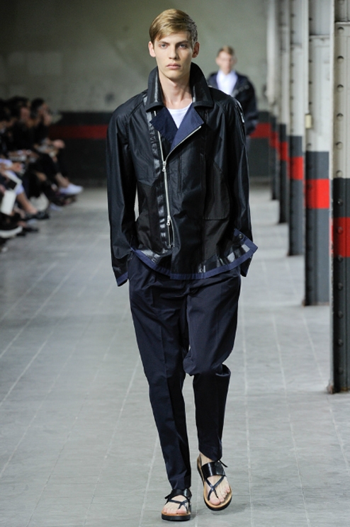 DriesVanNoten SS2012-03.jpg