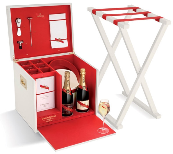 box protocoles,protocoles deluxe case,gh mumm,mumm,protocoles champagne,champagne,champain,reims,luxury,luxe,christmas,gift,cadeaux,prestige,rituel,rites,culture,formule 1,sponsort,jenson button,victoire,victory,coffret,cordon rouge,vintage 2004,limité,limited edition,didier mariotti,atelier du vin,accessoires,accessory,œnologique,fauchon,lavinia,lafayette gourmet,la grande épicerie