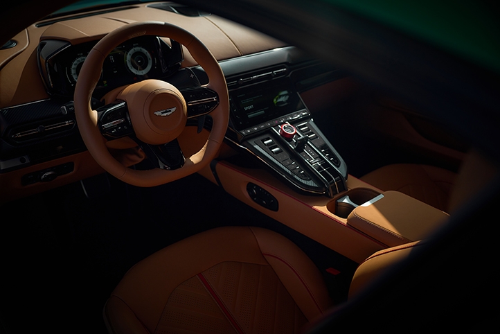 Aston Martin,vantage s,Marek Reichman,luxe,sport,automobile