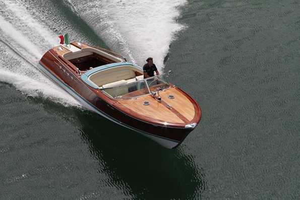 riva,riva yacht,aquarama,aquariva,boat,bateau,luxe,luxury,italy,italie,italia,ferrucio lamborghini,lamborghini,v12,speedboat,vedette,open day cruiser,renaissance,rénovation,vintage,collection,blog,tendances,trends,unique,ultra luxe,rare,frenc,france,men,hommes,magazine