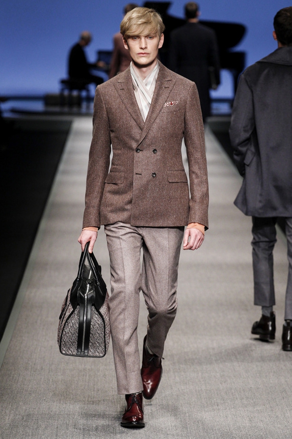 canali,travel,tissus,rayures tennis,suit,costumes,tailor,tailleur,héritage,sartorial,prêt à porter,sur mesure,bespoke,style,florence,firenze,italie,italia,milan,milano,luxe,luxury,tendances,trends,mode,fashion designer,designer,créateur de mode,chic,élégant,dandy,color,couleur,gentlemen,gentleman,accessoires,accessories,accessory,fashion show,défilé,homme,hommes,man,men,menswear,automne,hiver,fall,winter,2014