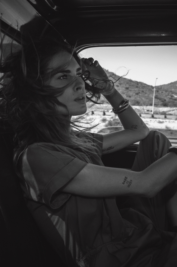 erin wasson,hugh lippe,so it goes,2015,fashion magazine,fille,girl,week-end,fashion,editorial,edito,mode,modèle,modeling,top model,fashion photographer,photographe de mode,photographe,photographer,luxe,luxury,élégance,sexy,nude,naked,arts,art,magazine de mode,série de mode,stylisme,tendances,trends,femmes,spring,summer,printemps,été