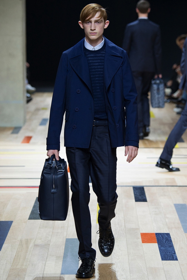 kris van assche,kva,raf simons,francesco russo,dior,dior homme,christian dior,fashion designer,luxe,luxury,icône,paris,costume,chemise,suit,shirt,rendez-vous,élégance,parisienne,masculin,black,tie,black tie,avenue montaigne,fashion show,défilé,homme,hommes,man,men,menswear,femme,femmes,woman,women,womenswear,printemps,été,spring,summer,2015