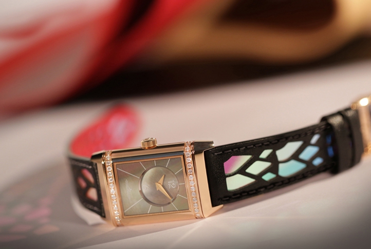 Jaeger-LeCoultre Reverso creation by Christian Louboutin 1.jpg