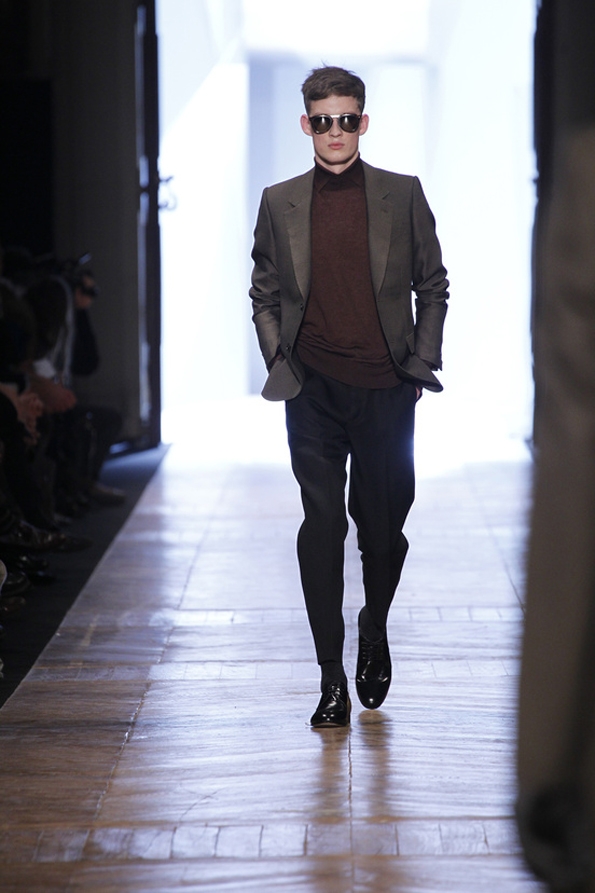 cerruti,nino cerruti,cerruti 1881,fashion desginer,fashion,designer,mode,homme,man,hommes,men,collection,automne,hiver,fall,winter,2013,paris,france,italie,élégance,luxe,luxury