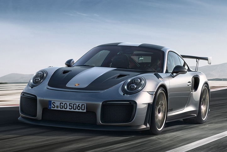 10_Porsche_GT2_RS.jpg