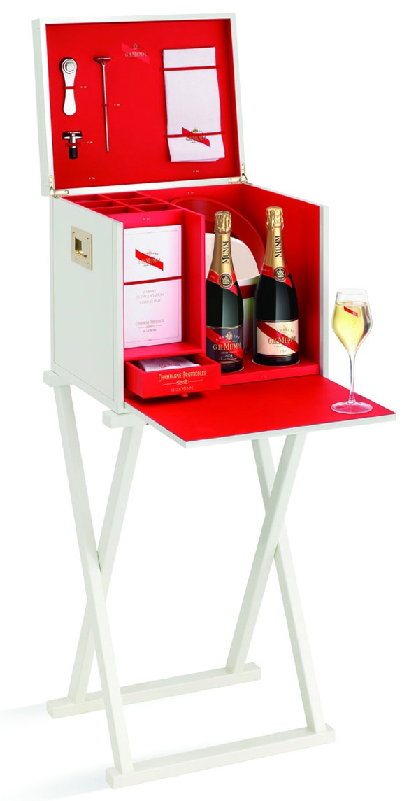 box protocoles,protocoles deluxe case,gh mumm,mumm,protocoles champagne,champagne,champain,reims,luxury,luxe,christmas,gift,cadeaux,prestige,rituel,rites,culture,formule 1,sponsort,jenson button,victoire,victory,coffret,cordon rouge,vintage 2004,limité,limited edition,didier mariotti,atelier du vin,accessoires,accessory,œnologique,fauchon,lavinia,lafayette gourmet,la grande épicerie