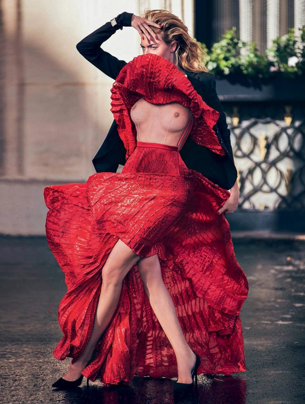 martha hunt,david bellemere,marie claire,marie claire italia,décembre 2014,decembrer 2014,fashion magazine,fille,girl,week-end,fashion,editorial,edito,mode,modèle,modeling,top model,fashion photographer,photographe de mode,photographe,photographer,luxe,luxury,glamour,élégance,sexy,nude,naked,arts,art,magazine de mode,série de mode,stylisme,tendances,trends,femmes,fall,autumn,2014