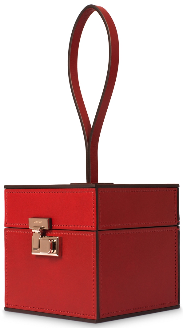 moynat,moynat paris,sac,bag,femme,woman,réjane,rejane,saddle,paradis,valise,limousine,rejane clutch,rejane pochette,malletier,sacs,maroquinerie,trunks,trunk,luxe,luxury,pauline moynat,story,ramesh nair,directeur,artistique,art,direction,faubourg saint honoré,malle,malles,élégance,leather,artisanat,artisan,mini vanity,nouveau sac,new bag,love,amour,amoureux,saint valentin,valentine's day,gift,idée cadeau,cadeaux,voyage,blogueur,blogger,blog