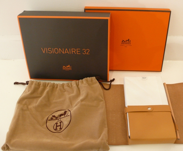 visionaire,fashion,magazine,fashion magazine,new-york,mode,luxe,luxury,exclusif,rare,édition limitée,limited edition,vente aux enchère,auction,bonhams,bonhams 1793