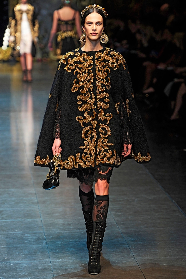 dolce gabbana,dolce & gabbana,dolce,gabbana,d&g,d & g,homme,men,uomo,fall,winter,automne,hiver,2012,fashion,mode,luxe,luxury,gold,baroque,style,trends,méditerranée,women,sexy,italie,italy,italia,milan,rome,florence,firenze,rennaissance,culture,lourd