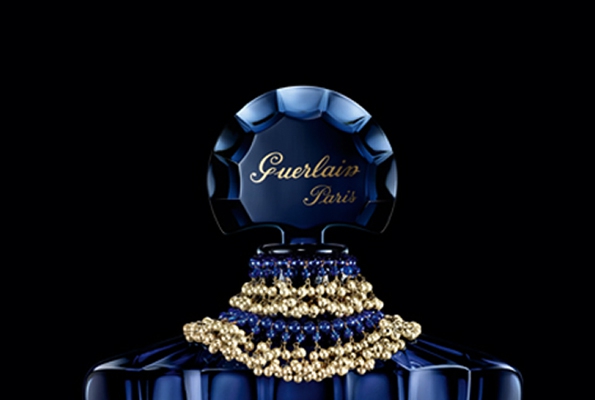 guerlain,lvmh,vintage,baccarat,shalimar,voyage,travel,train,orient express,inde,nuit des indes,les pièces d'exception,maison gripoix,parfumeur,parfum,flacon,prestige,édition limitée,limited edition,glamour,femme,féminin,bijou,bijoux,perles,sensuel,sensualité