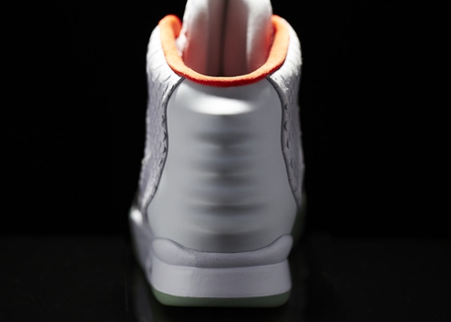 nike air yeezy 2,nike,nike air,yeezy,kanye west,fashion,sneakers,basktet,collaboration,mode,limited edition,édition limité,luxury,paris,week