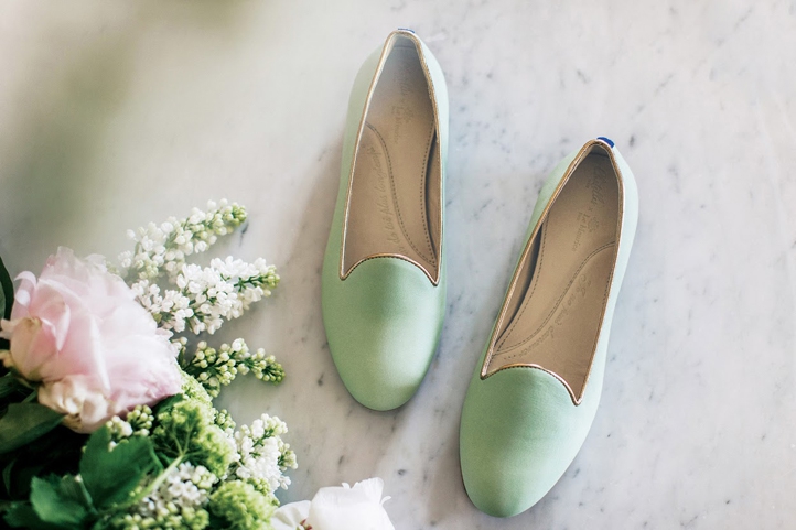 Collaboration Chatelles x Le Meurice - Slippers Meurice Cuir Vert Meurice et Bordure Or Rose 190€ www.mychatelles.com.jpg