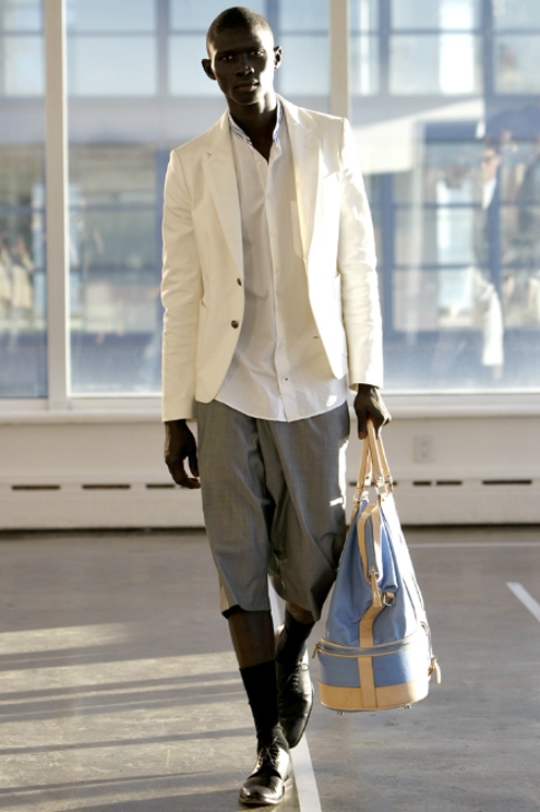 SS2012 - Antonio Azzuelo 01.jpg