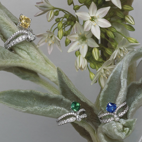 chaumet,haute joaillerie,fine jewellery,joséphine,impératrice joséphine,collection,boucles d'oreilles,bague,ring,cuff,necklace,collier,lvmh,luxe,luxury,joaillerie,jewelry,jewellery,diadème,tiare,couronne,diamant,diamonds,or,gold,white gold,or blanc,platine,place vendôme,paris,france,french,blog,magazine,rondes de nuit,aigrette impériale,éclat floral,aube printanière