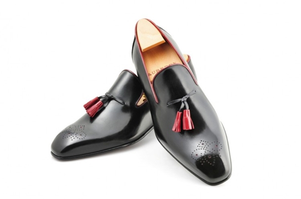 aubercy,maison aubercy,aubercy paris,paris,souliers,chaussures,richelieu,mocassins,loafers,créateur,luxe,luxury,tendances,trends,mode,dandy,dandies,rue vivienne,cuir,leather,pompons,pampilles,escarpins,sur mesure