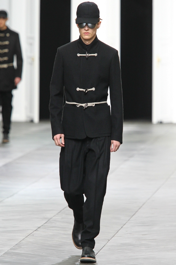 dior,dior homme,fall,winter,automne,hiver,2012,men,demi mesure,sartorial,hedi slimane,kriss van assche,raf simons,bill gaytten paris,avenue montaigne,boutique,luxe,luxury,costume,chemise,tuxedo,suit,shirt,rendez-vous,élégance,parisienne,masculin,black,tie,black tie,expertise,expérience,client