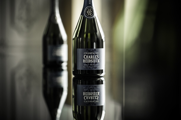 charles heidsieck,champagne,champain,vin,wine,millésime,reims,nouvelle,identité,new,identity,graphic design,brand new,brut réserve,rosé réserve,bouteille,flacon,élégance,élégante,dandy,charles camille heidsieck,luxe,luxury,raison,vendange,pinot,chardonnay,cépage,bulles,bubbles,pétillant