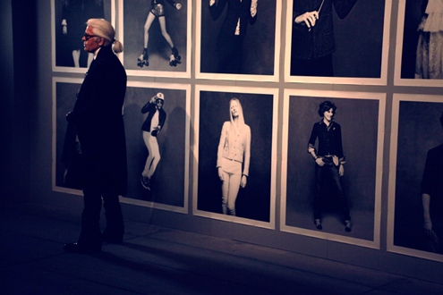 chanel-the-little-black-jacket-exhibition-seen-by-anne-combaz.jpg