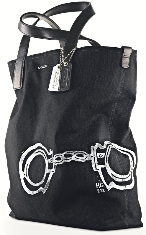 Hugo Guinness Handcuff Reversible Tote (Black & Black, Black & Natural) - Style 70610.jpg