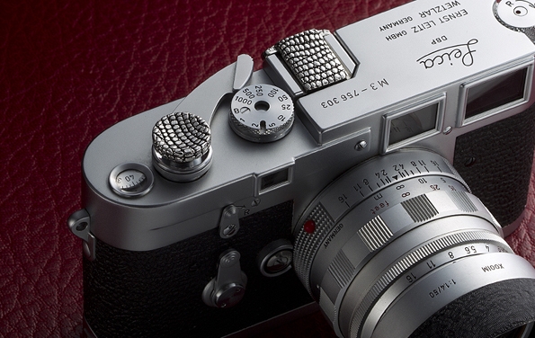 jay tsujimura,jewellery,jewelry,craftman,artisan,bijoutier,bijoux,argent,silver,accessoires,accessoire,accessory,accessories,camera,appareil photo,leica,nikon,fuji x-pro1,fuji x-100,fuji x-10,ricoh-gr,japon,tokyo