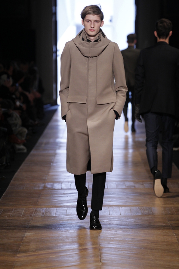 cerruti,nino cerruti,cerruti 1881,fashion desginer,fashion,designer,mode,homme,man,hommes,men,collection,automne,hiver,fall,winter,2013,paris,france,italie,élégance,luxe,luxury