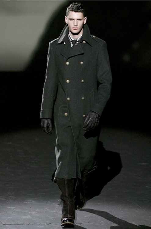 Corneliani FW 2011 - 03.jpg