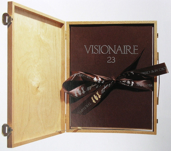 visionaire,fashion,magazine,fashion magazine,new-york,mode,luxe,luxury,exclusif,rare,édition limitée,limited edition,vente aux enchère,auction,bonhams,bonhams 1793