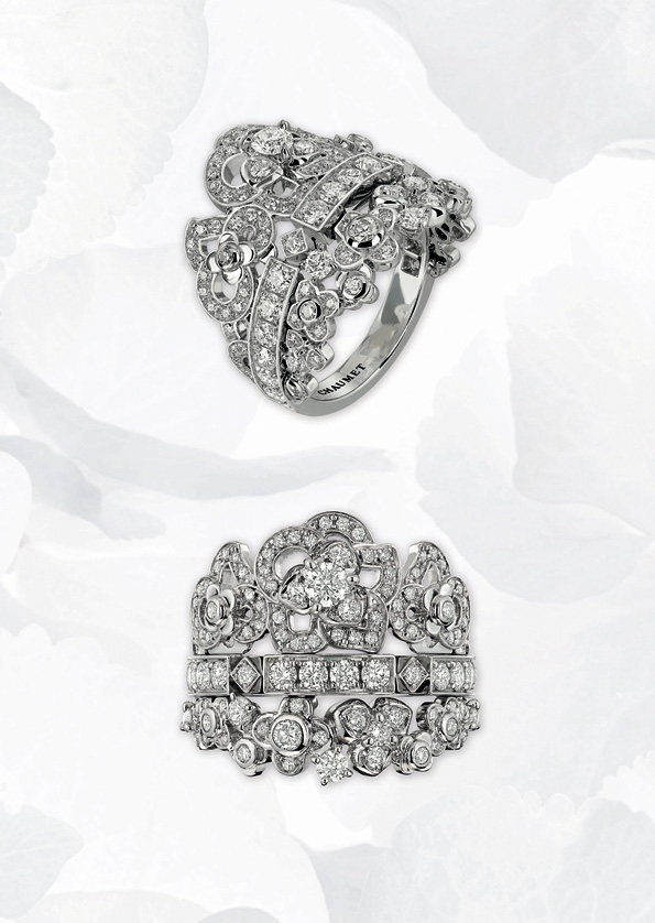 chaumet,hortensia,collection,boucles d'oreilles,bague,ring,cuff,necklace,collier,lvmh,luxe,joaillerie,jewelry,jewellery,diadème,tiare,couronne,diamant,diamonds,or,gold,white gold,or blanc,platine,place vendôme,paris,france,french,blog,magazine,saphirs bleus,tanzanites,lapis-lazuli,claire dévé-rakof