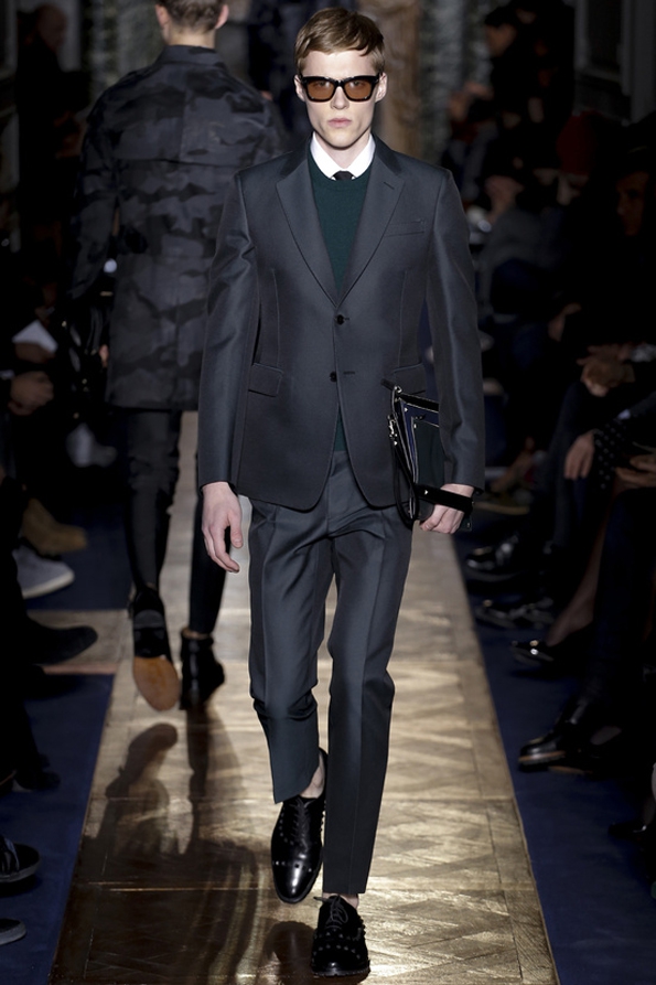 valentino,valentino garavani,maison valentino,giancarlo giammetti,red,rouge valentino,maria grazia chiuri,pier paolo piccioli,mode,fashion,men,homme,womam,femme,collection,automne,hiver,fall,winter,2013,milan,milano,firenze,florence,rome,roma,paris,france,french,luxury,luxe,trends,tendances,black tie,black,noir,colors,couleurs,tendances,trends