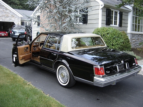 Cadillac Seville Gucci 11.jpg